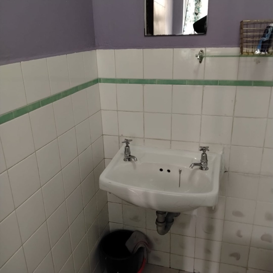 To Let 1 Bedroom Property for Rent in Rosebank Western Cape